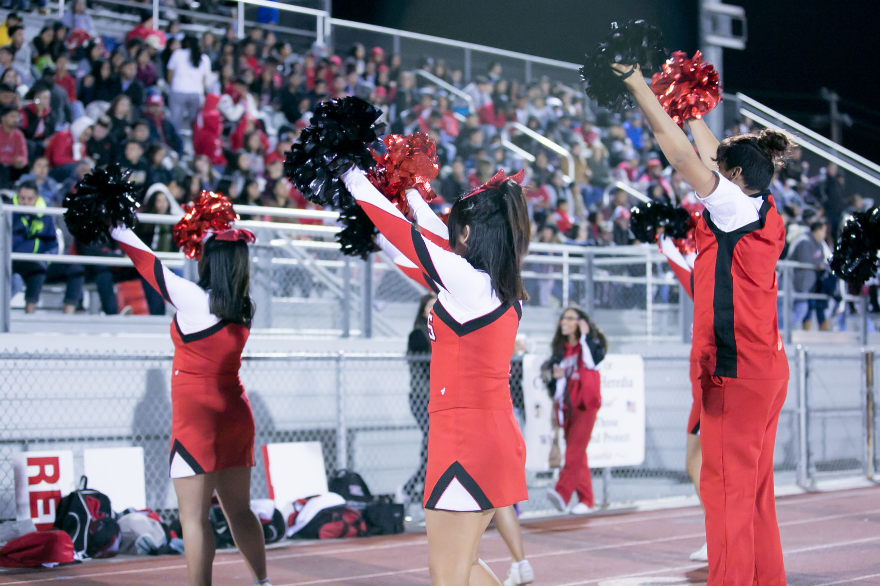 111017 Santa Maria Carpinteria Football 023.jpg